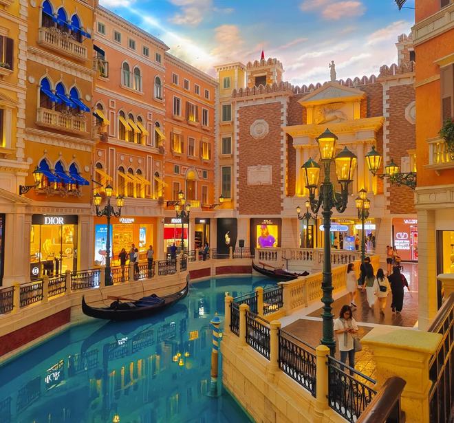 攻略五日游港澳旅游攻略5天4晚出行指南j9九游真人游戏第一平台港澳旅游最佳(图2) 攻略五日游港澳旅游攻略5天4晚出行指南j9九游真人游戏第一平台港澳旅游最佳(图2)